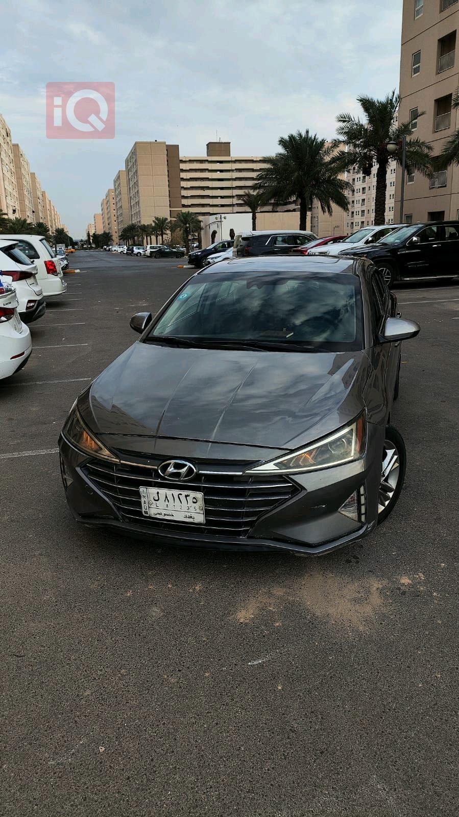 هیوندای ئەلەنترا